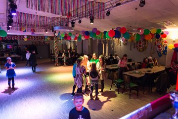 Bild 21 - Jugend-Latuff